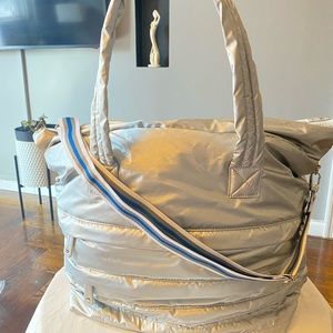 Sondra Roberts silver tote/travel bag